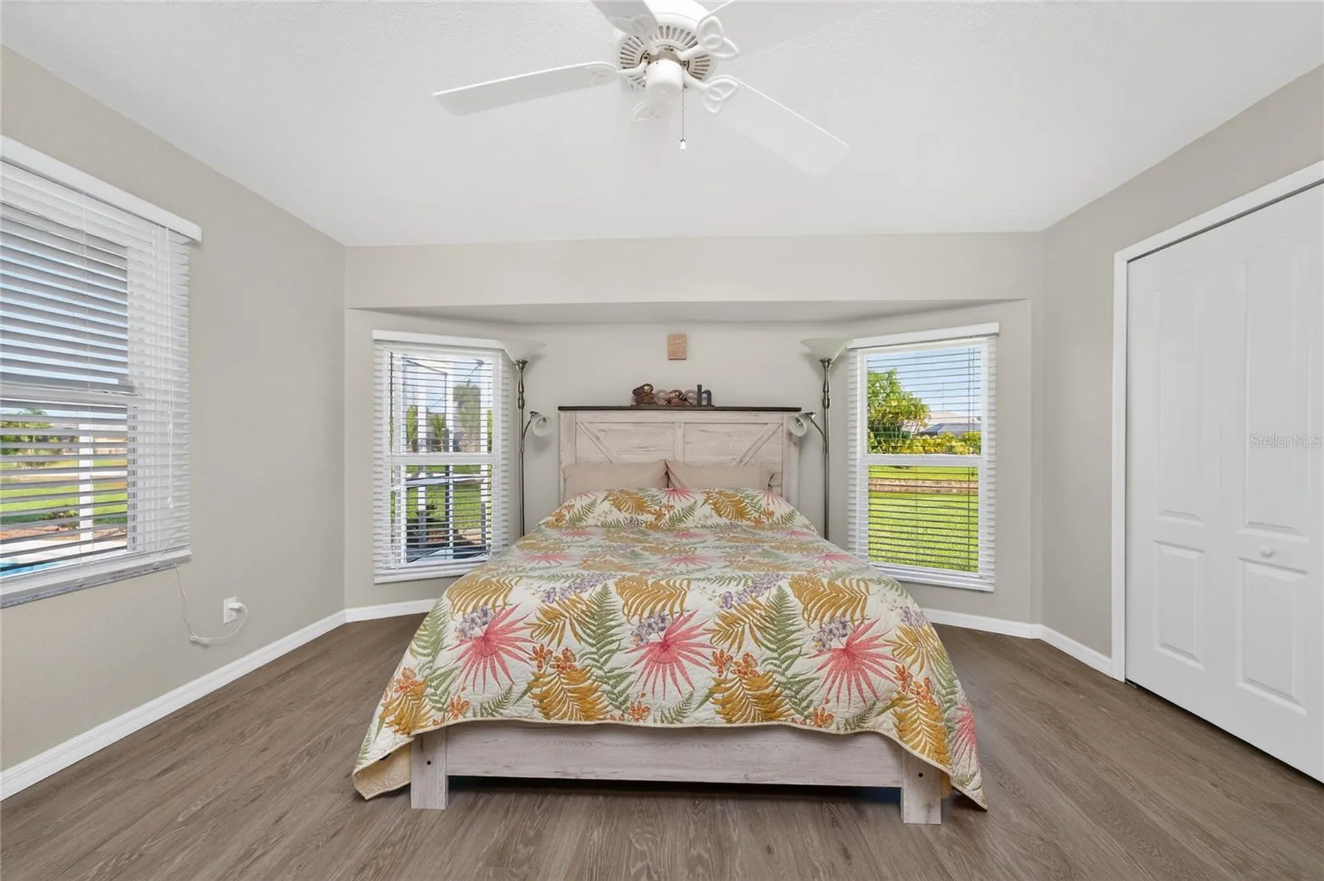 1054 Boundary Boulevard Rotonda West FL 33947
