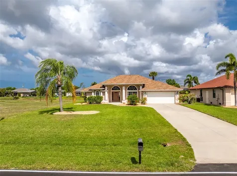 1054 Boundary Boulevard Rotonda West FL 33947