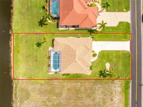 1054 Boundary Boulevard Rotonda West FL 33947