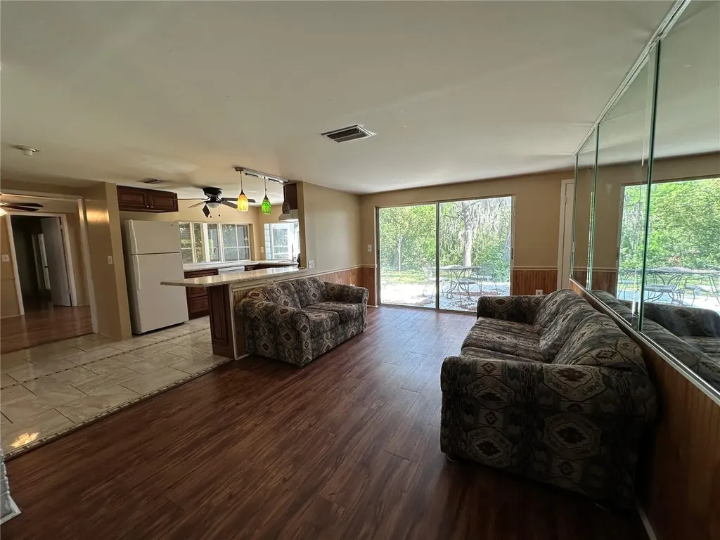 8809 Avondale Lane Hudson FL 34667