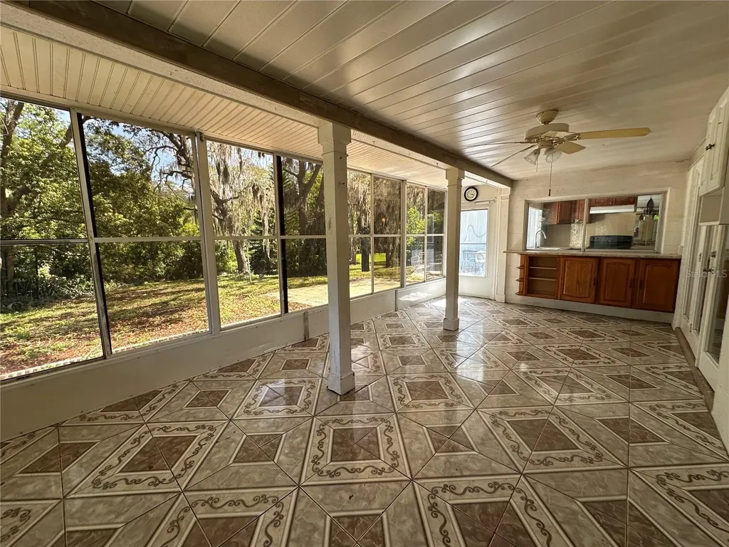 8809 Avondale Lane Hudson FL 34667