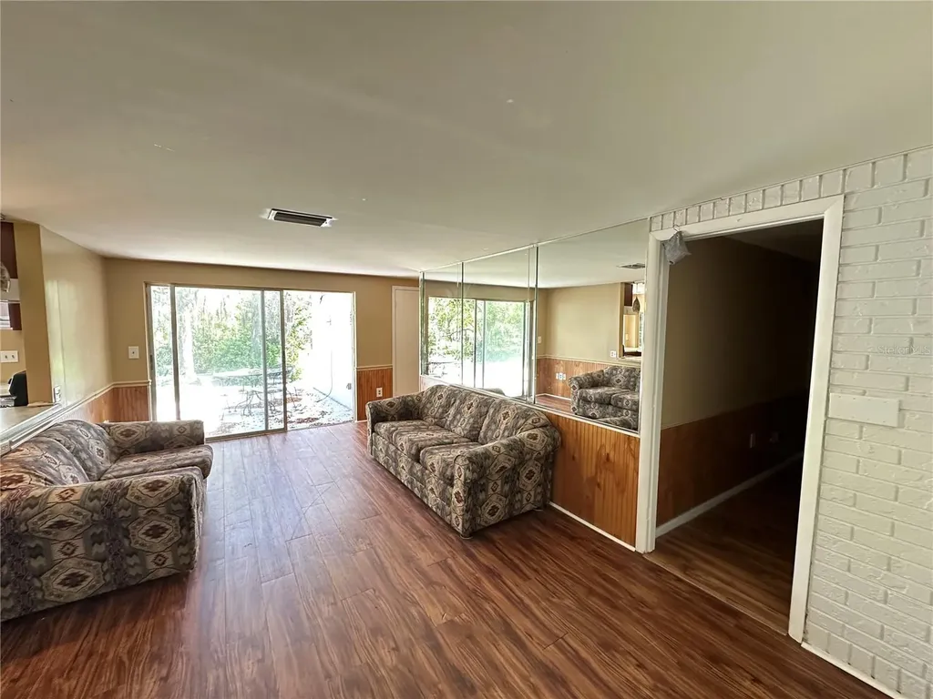 8809 Avondale Lane Hudson FL 34667