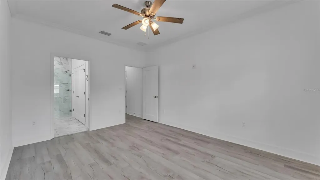 1315 E Frances Avenue Plant City FL 33563