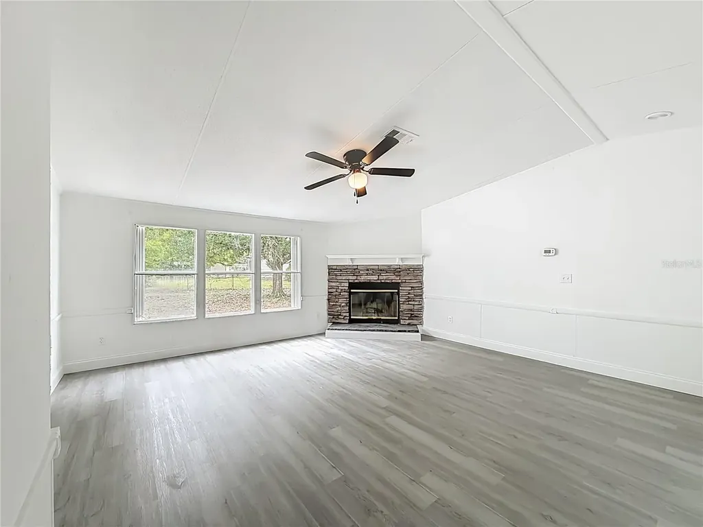 8331 County Road 109 Lady Lake FL 32159