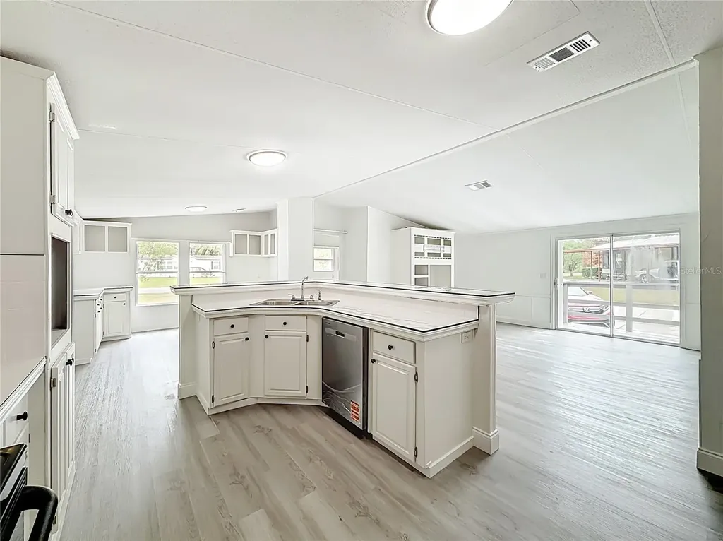 8331 County Road 109 Lady Lake FL 32159