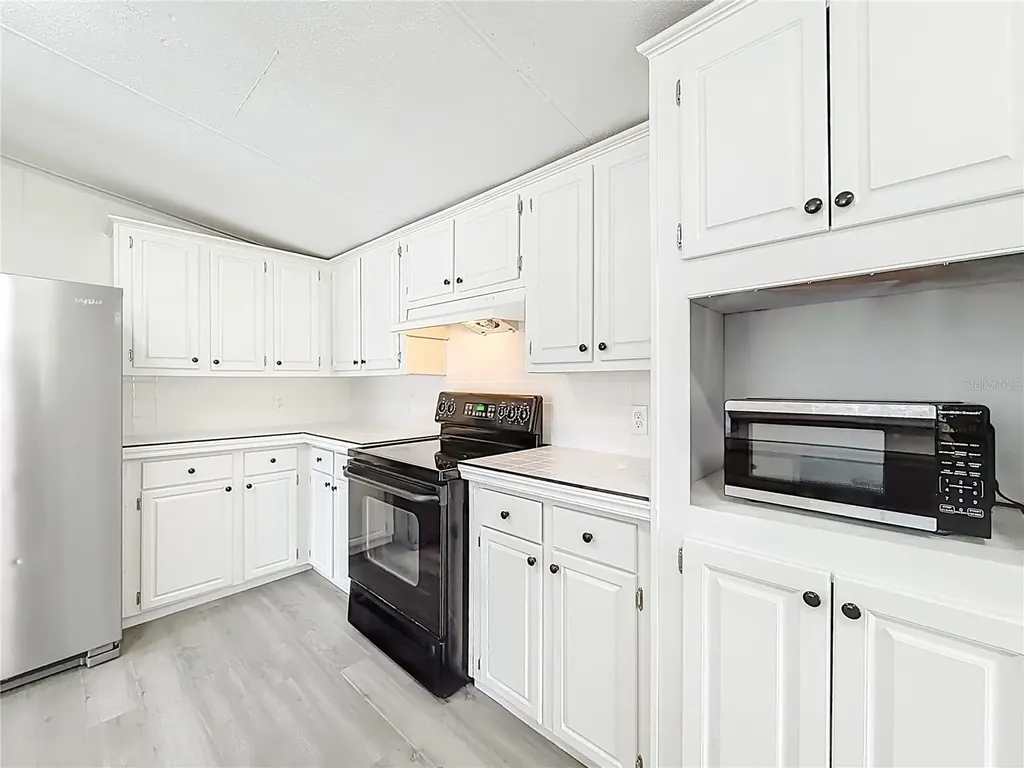 8331 County Road 109 Lady Lake FL 32159