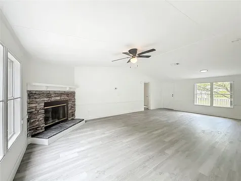8331 County Road 109 Lady Lake FL 32159