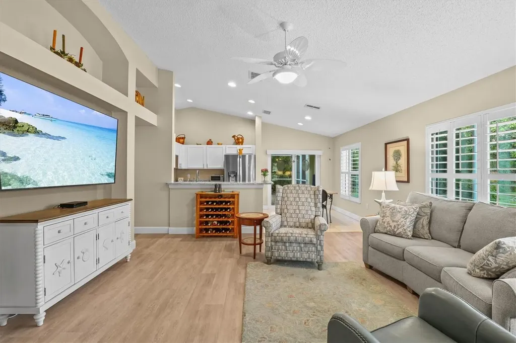 2945 Wood Pointe Drive Holiday FL 34691