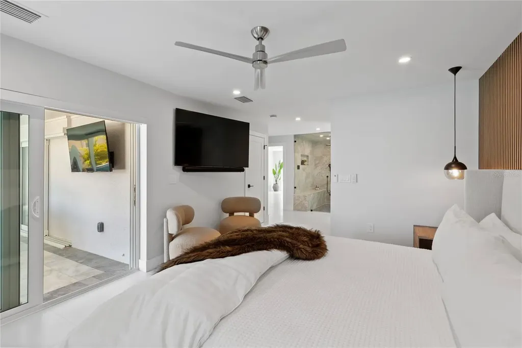 631 Harbor Island Clearwater Beach FL 33767