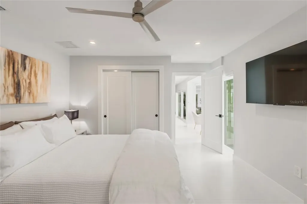 631 Harbor Island Clearwater Beach FL 33767