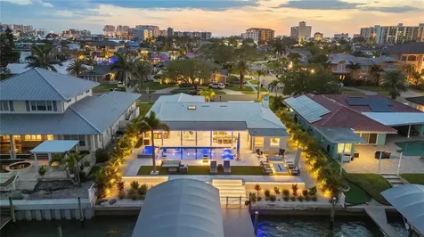 631 Harbor Island Clearwater Beach FL 33767