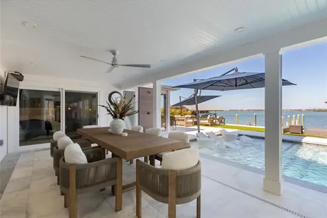 631 Harbor Island Clearwater Beach FL 33767