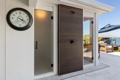 631 Harbor Island Clearwater Beach FL 33767