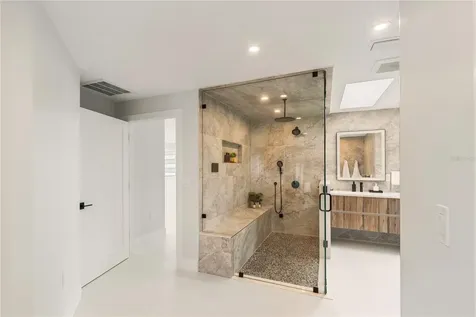631 Harbor Island Clearwater Beach FL 33767