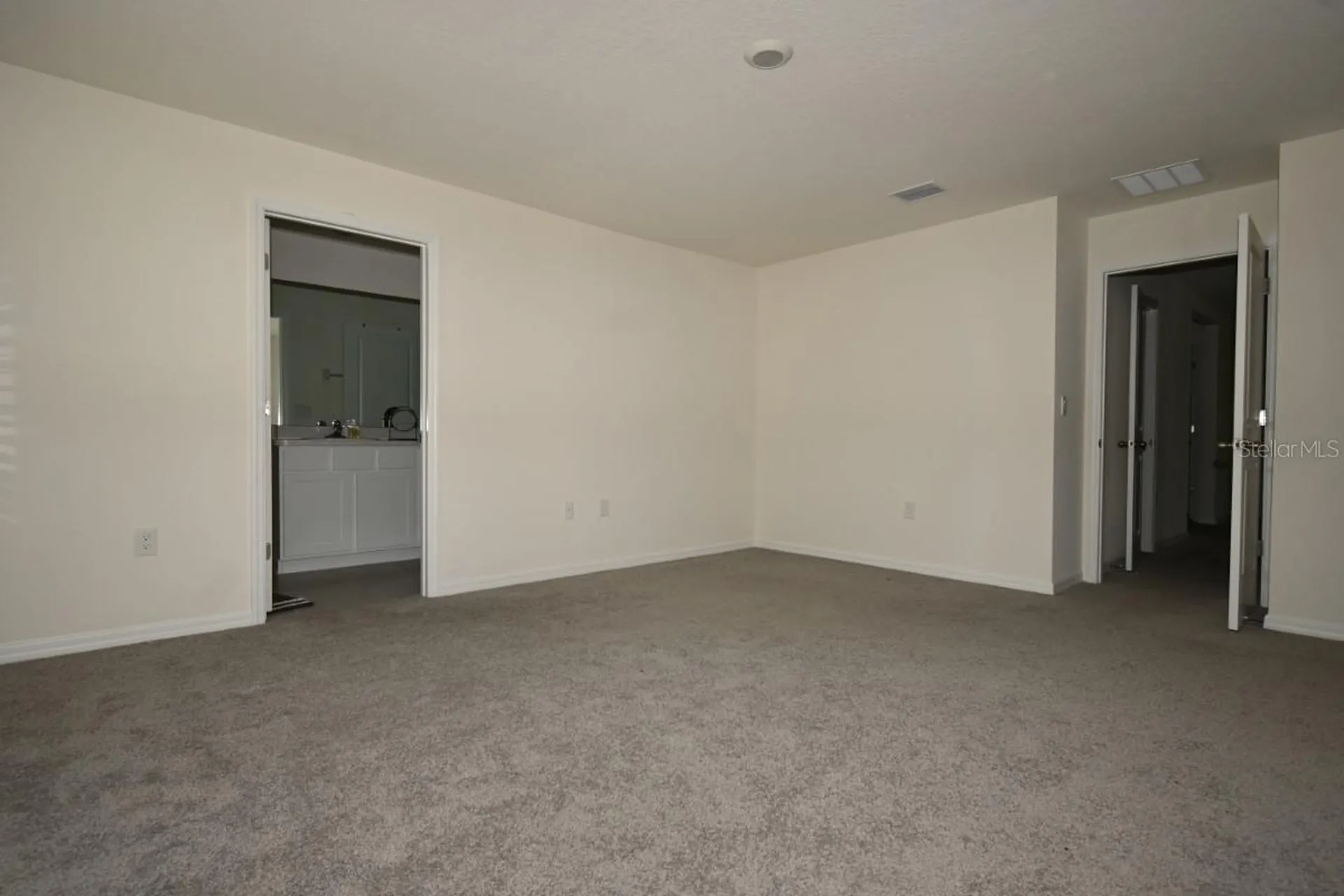 36698 Spanish Rose Drive Dade City FL 33525