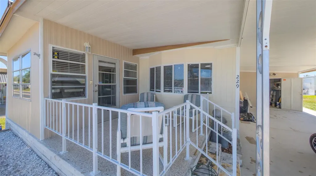 229 Dixie Tarpon Springs FL 34689