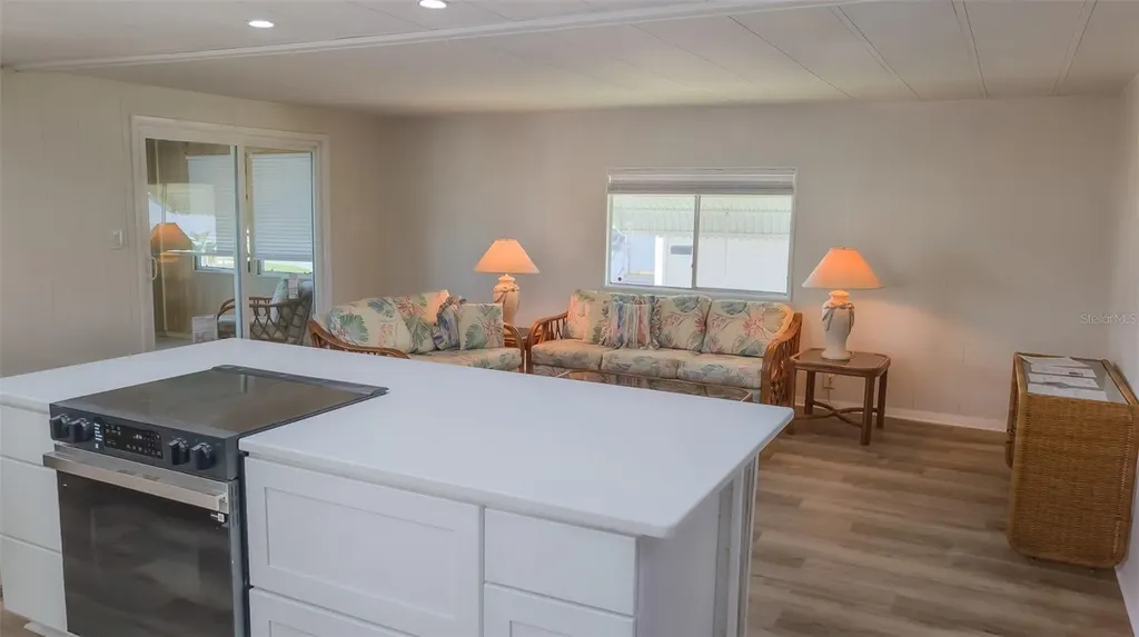 229 Dixie Tarpon Springs FL 34689