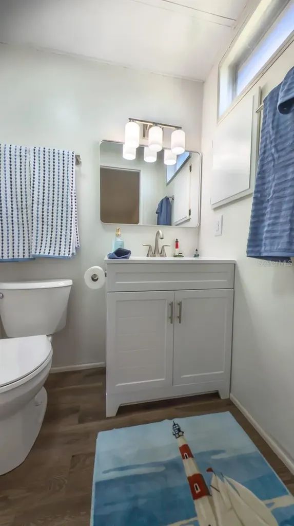 229 Dixie Tarpon Springs FL 34689