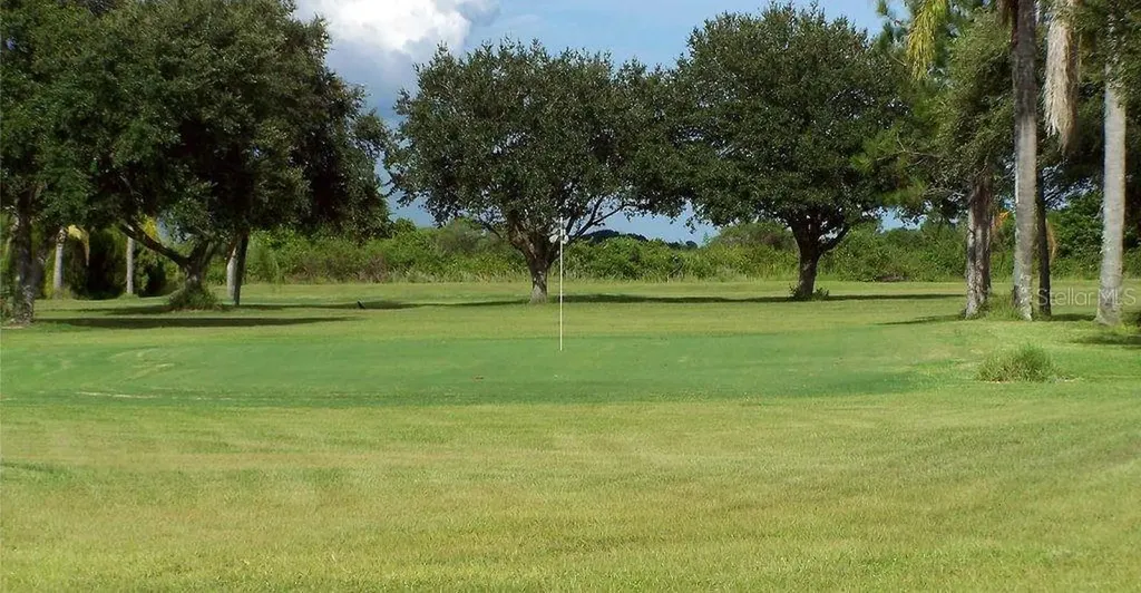 229 Dixie Tarpon Springs FL 34689
