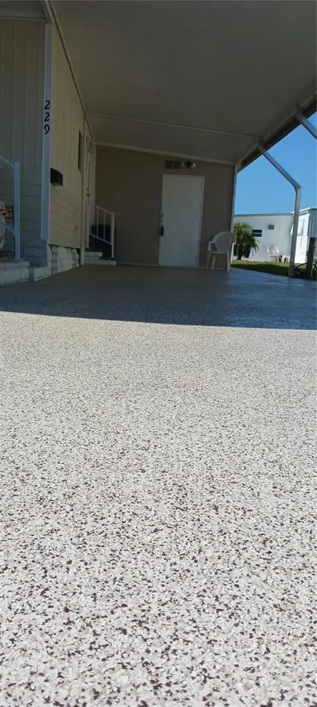 229 Dixie Tarpon Springs FL 34689