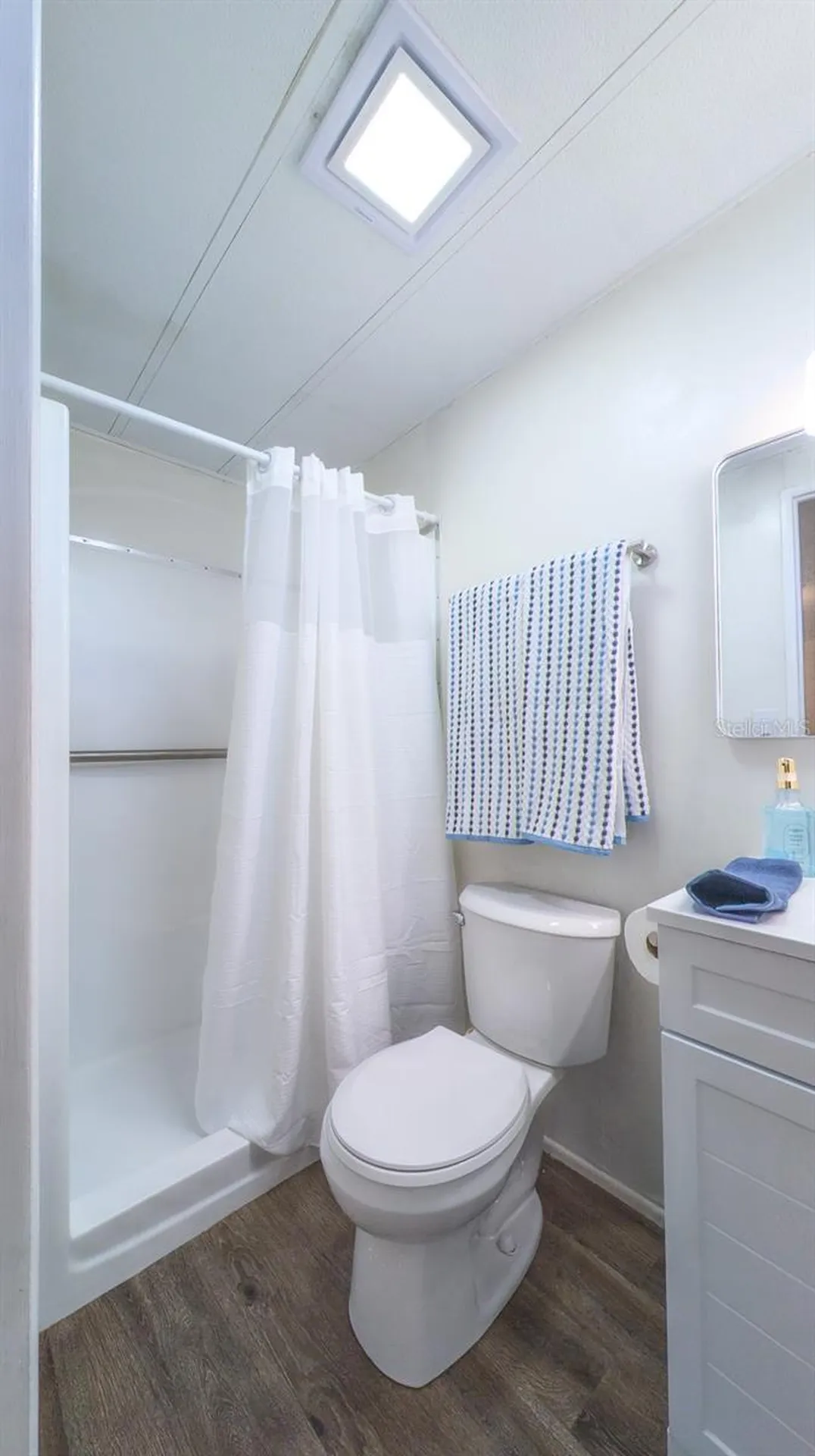 229 Dixie Tarpon Springs FL 34689