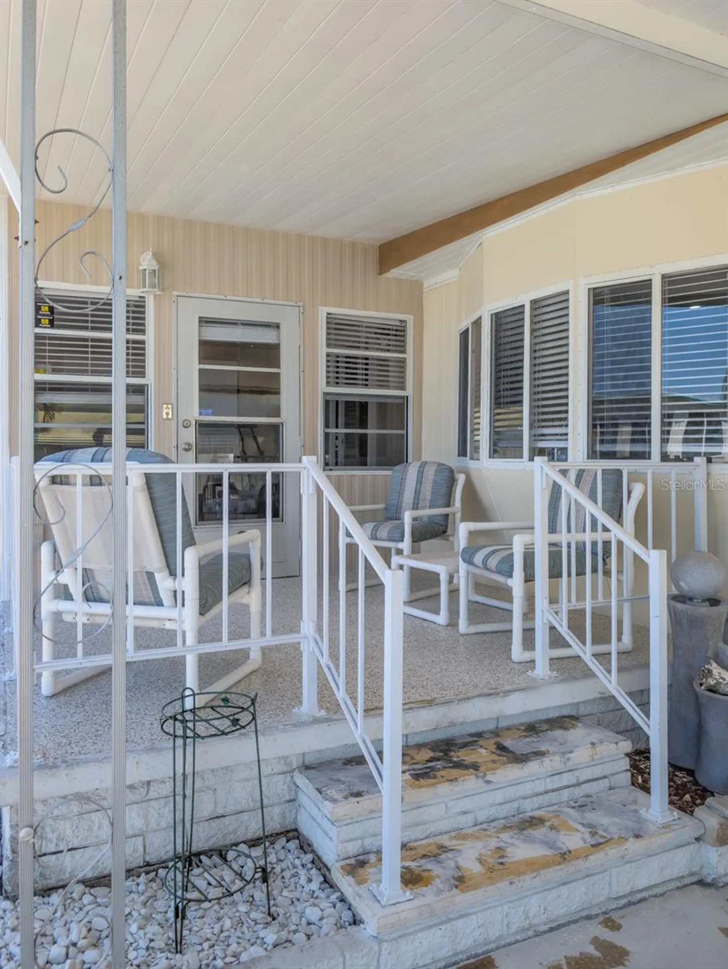 229 Dixie Tarpon Springs FL 34689