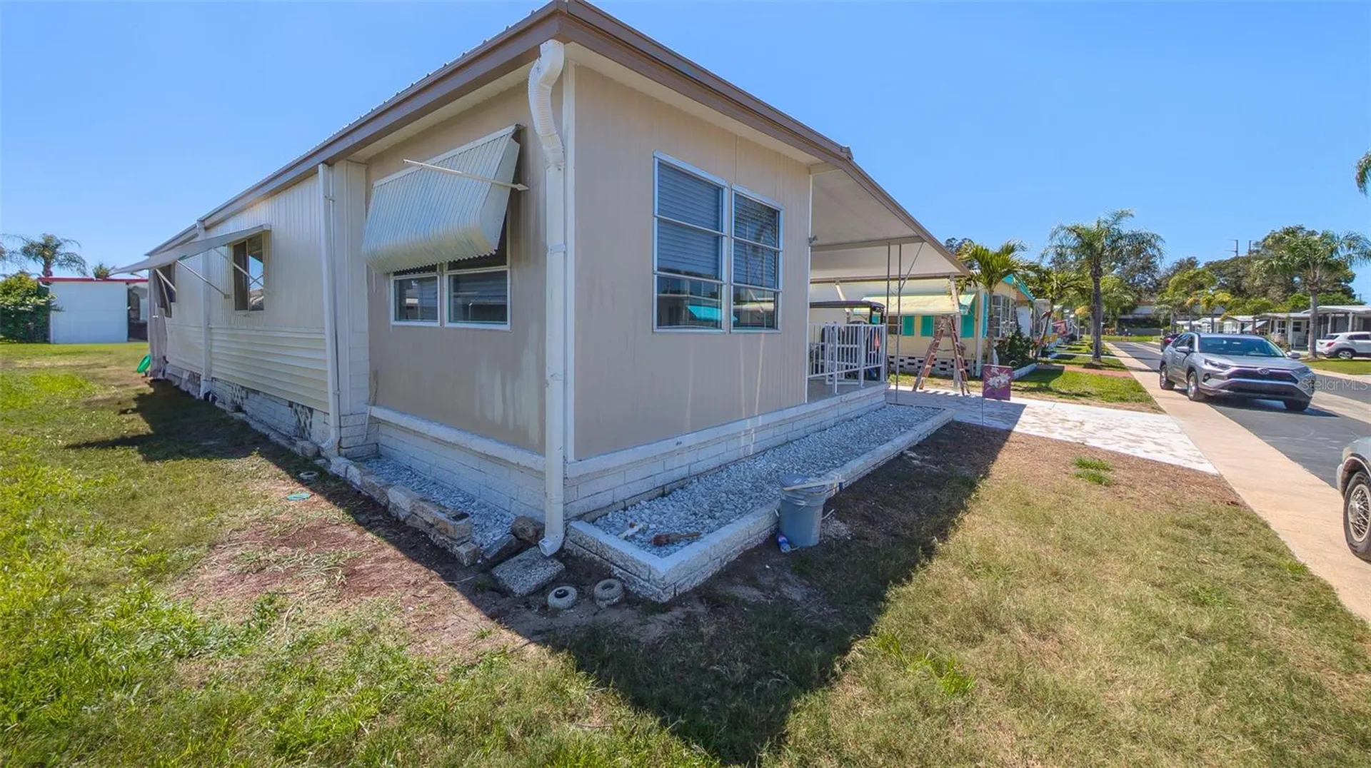 229 Dixie Tarpon Springs FL 34689