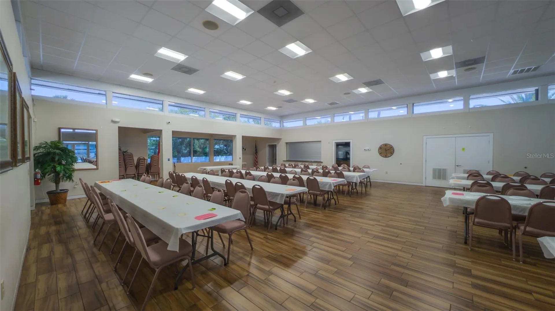 229 Dixie Tarpon Springs FL 34689