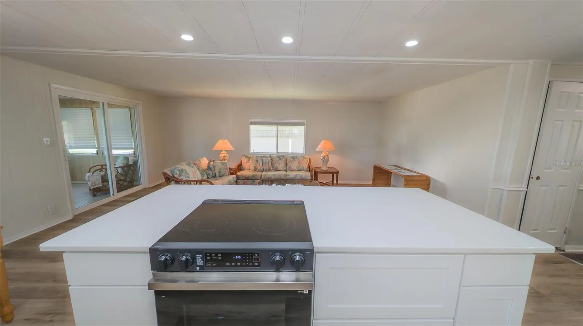 229 Dixie Tarpon Springs FL 34689
