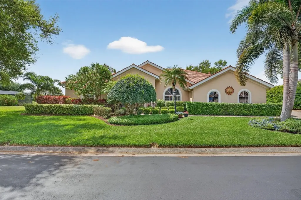 4940 Bridgehampton Boulevard Sarasota FL 34238
