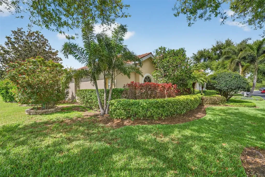 4940 Bridgehampton Boulevard Sarasota FL 34238