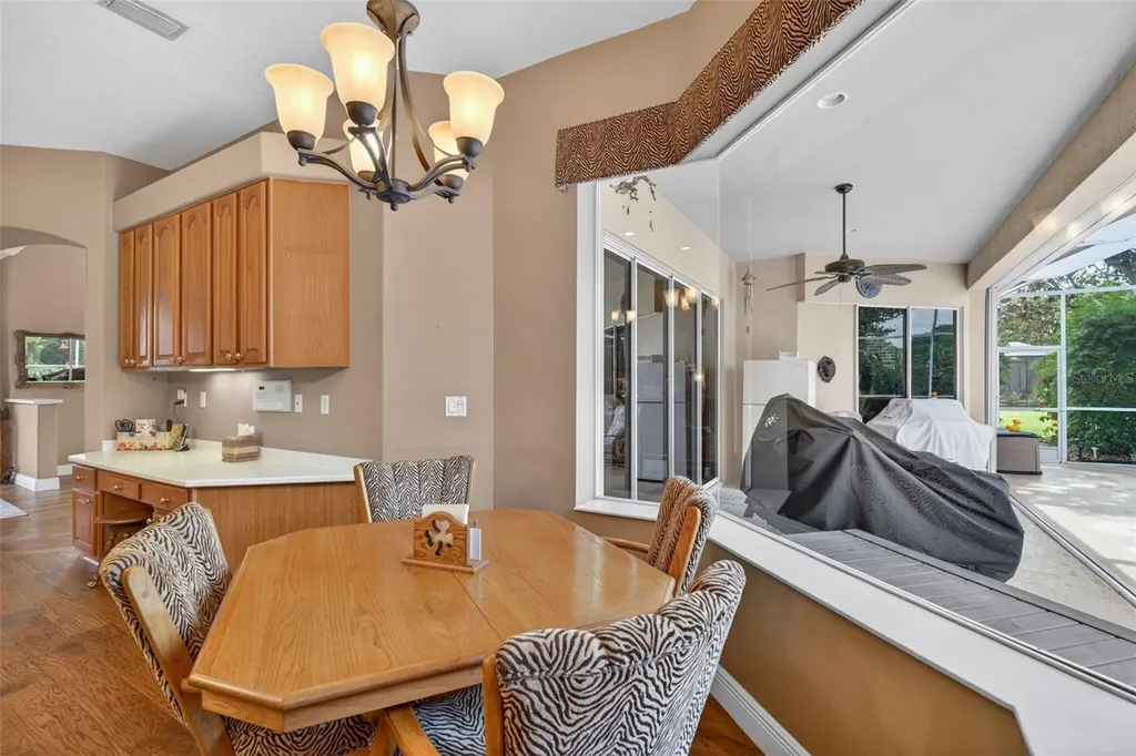 4940 Bridgehampton Boulevard Sarasota FL 34238