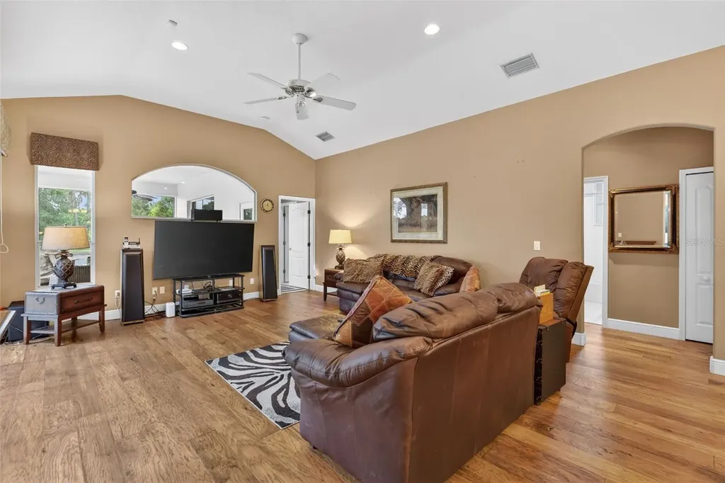 4940 Bridgehampton Boulevard Sarasota FL 34238