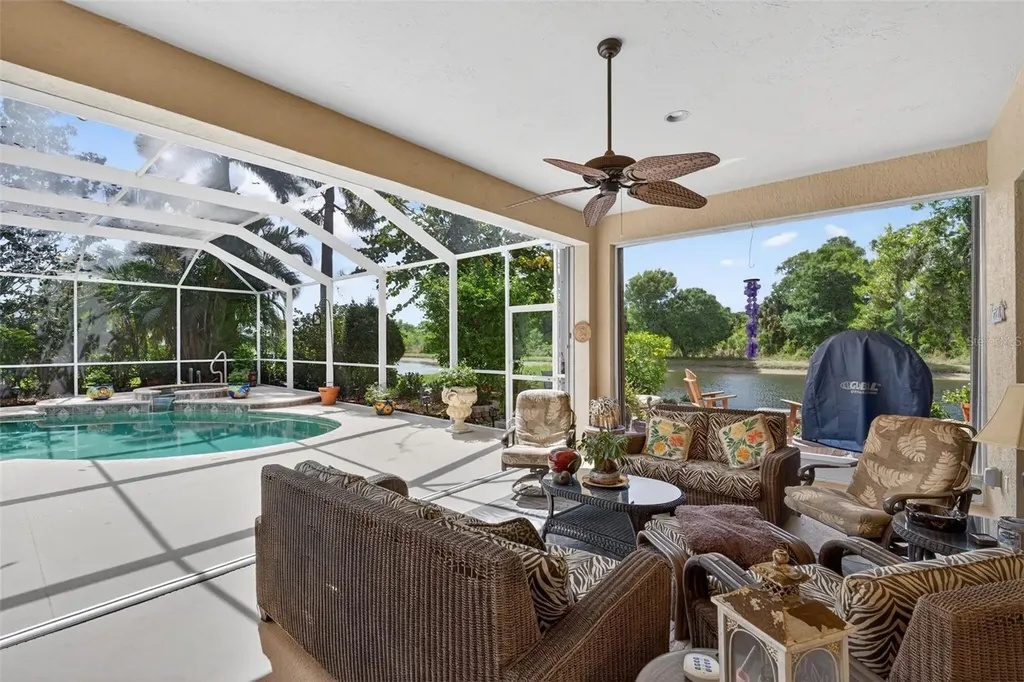 4940 Bridgehampton Boulevard Sarasota FL 34238