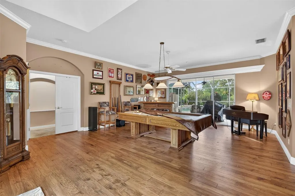 4940 Bridgehampton Boulevard Sarasota FL 34238
