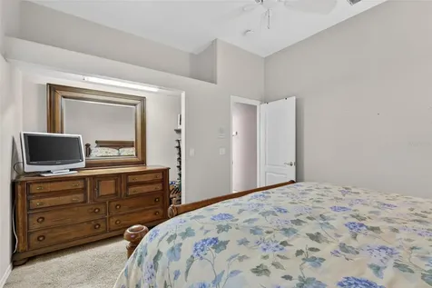 4940 Bridgehampton Boulevard Sarasota FL 34238