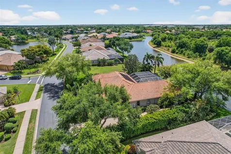 4940 Bridgehampton Boulevard Sarasota FL 34238