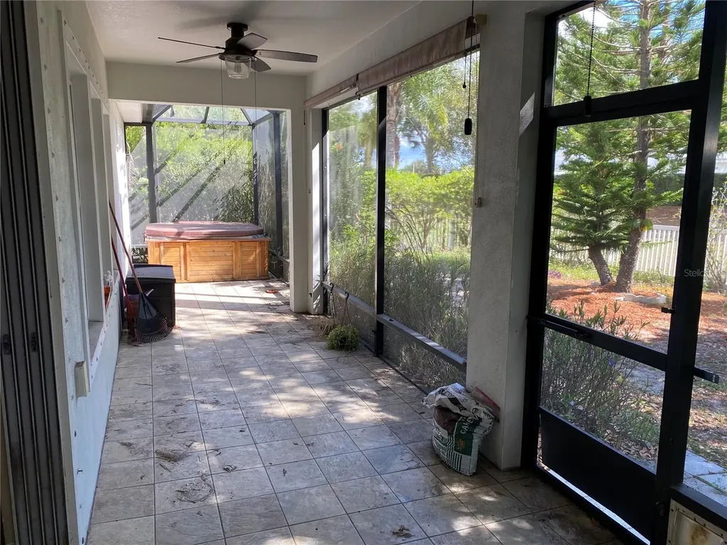 532 Manns Harbor Drive Apollo Beach FL 33572