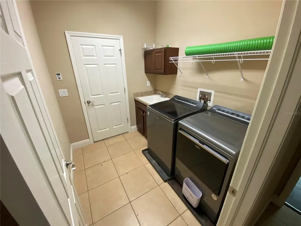 532 Manns Harbor Drive Apollo Beach FL 33572