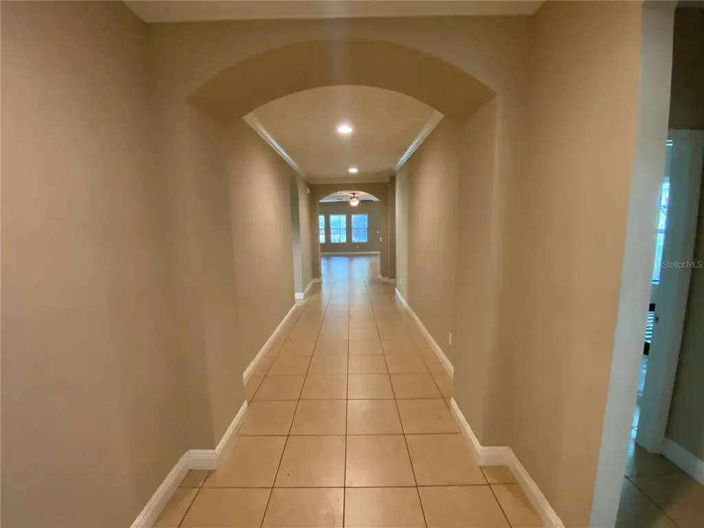 532 Manns Harbor Drive Apollo Beach FL 33572