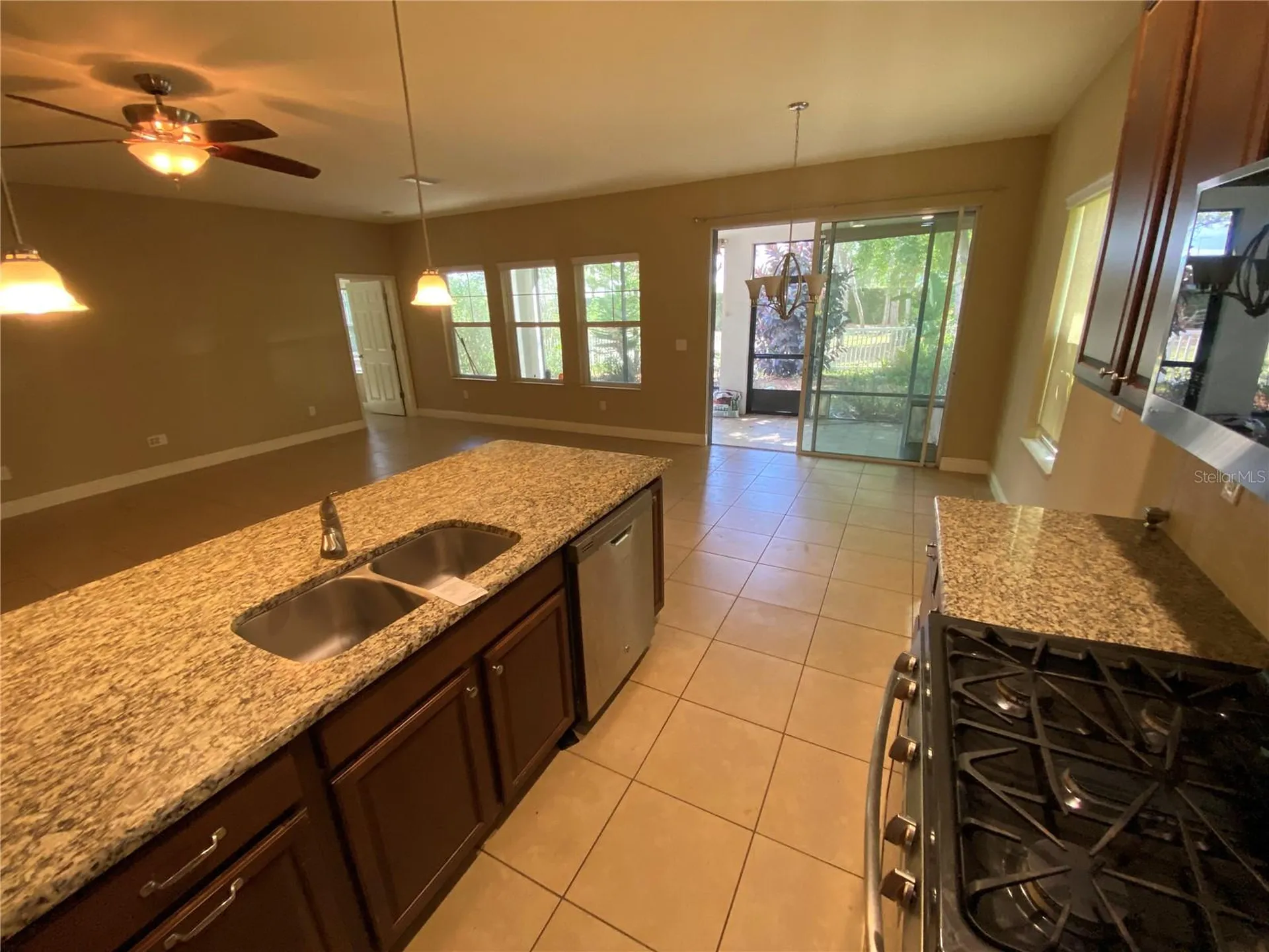 532 Manns Harbor Drive Apollo Beach FL 33572