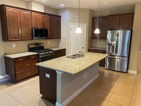 532 Manns Harbor Drive Apollo Beach FL 33572