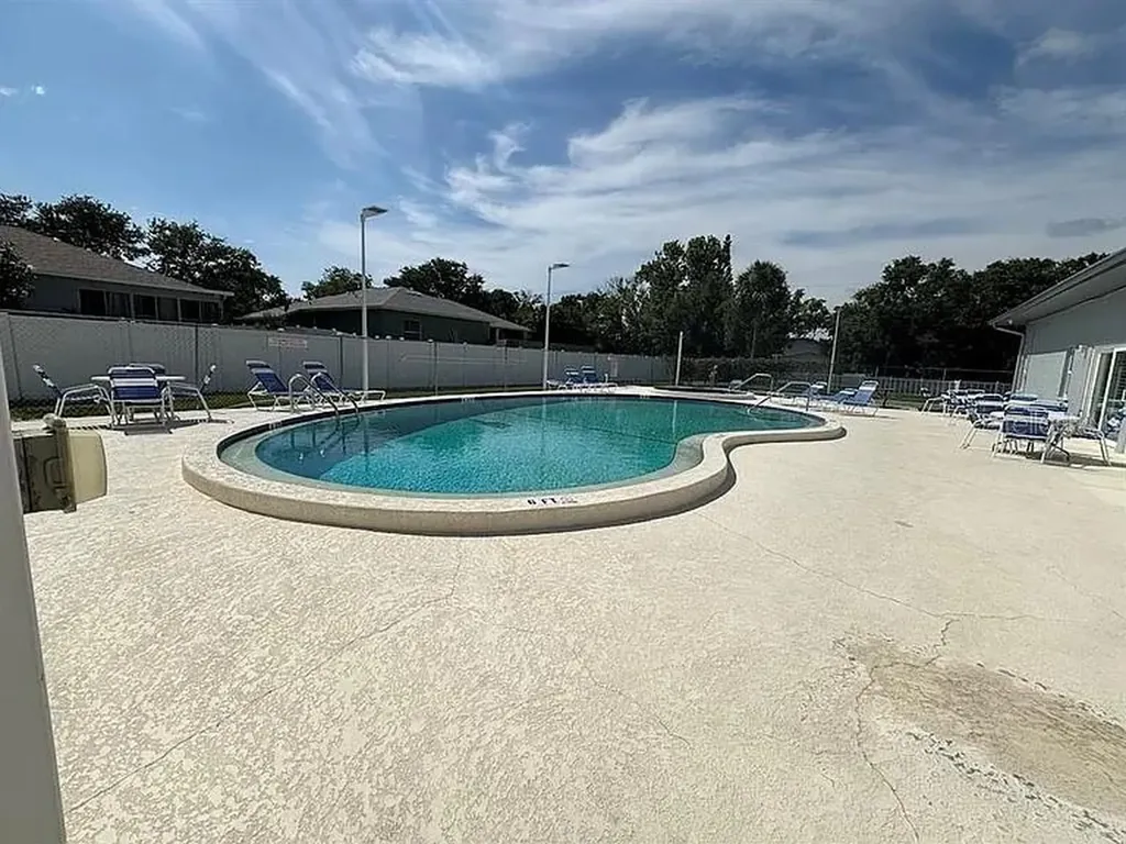 10800 Us Highway 19 N Pinellas Park FL 33782