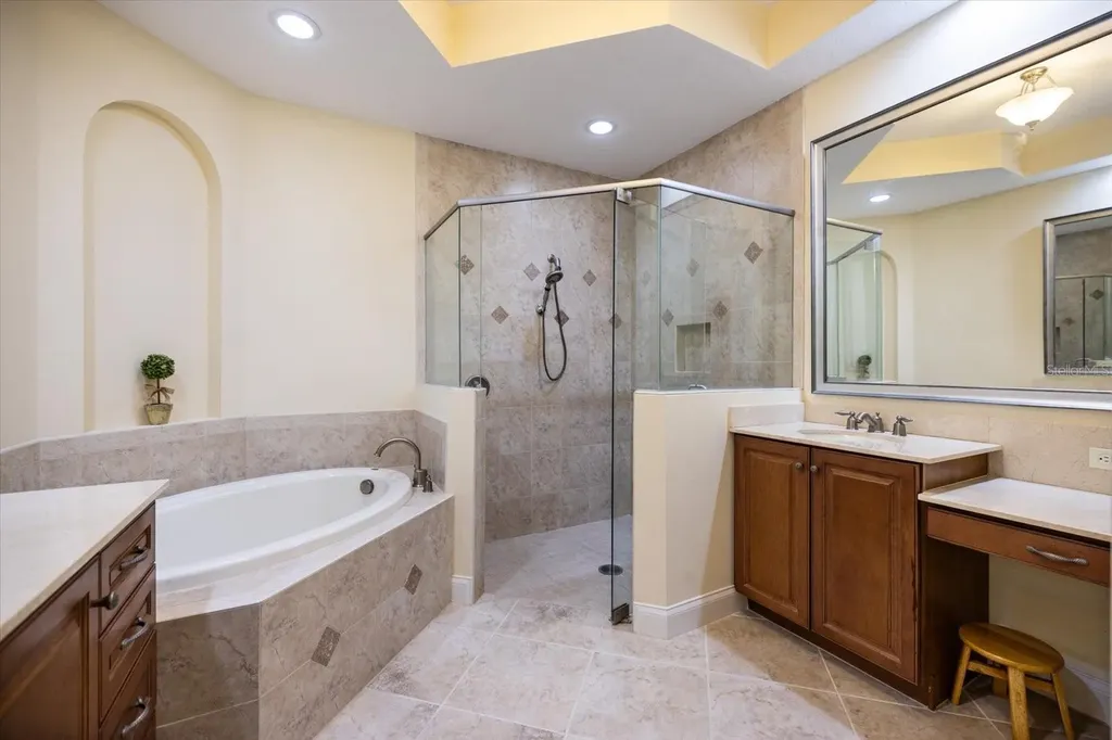 6120 E 27 Street E Ellenton FL 34222