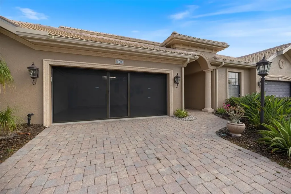 6120 E 27 Street E Ellenton FL 34222