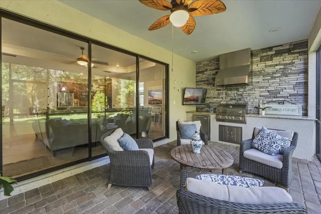 16717 Bwana Place Bradenton FL 34211