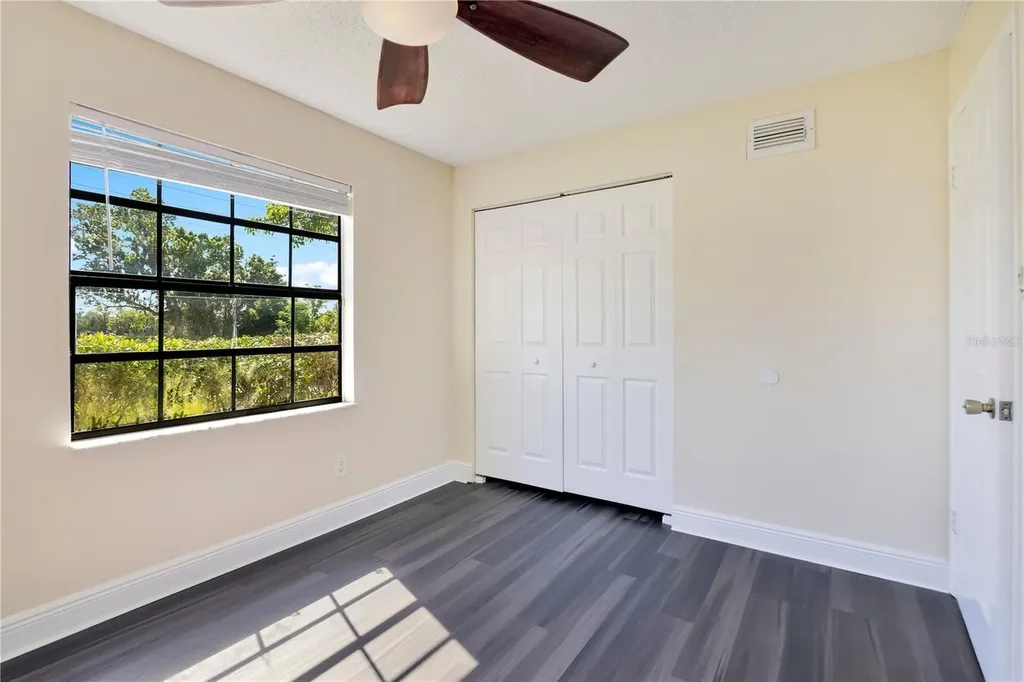 370 N Lake Avenue Apopka FL 32703