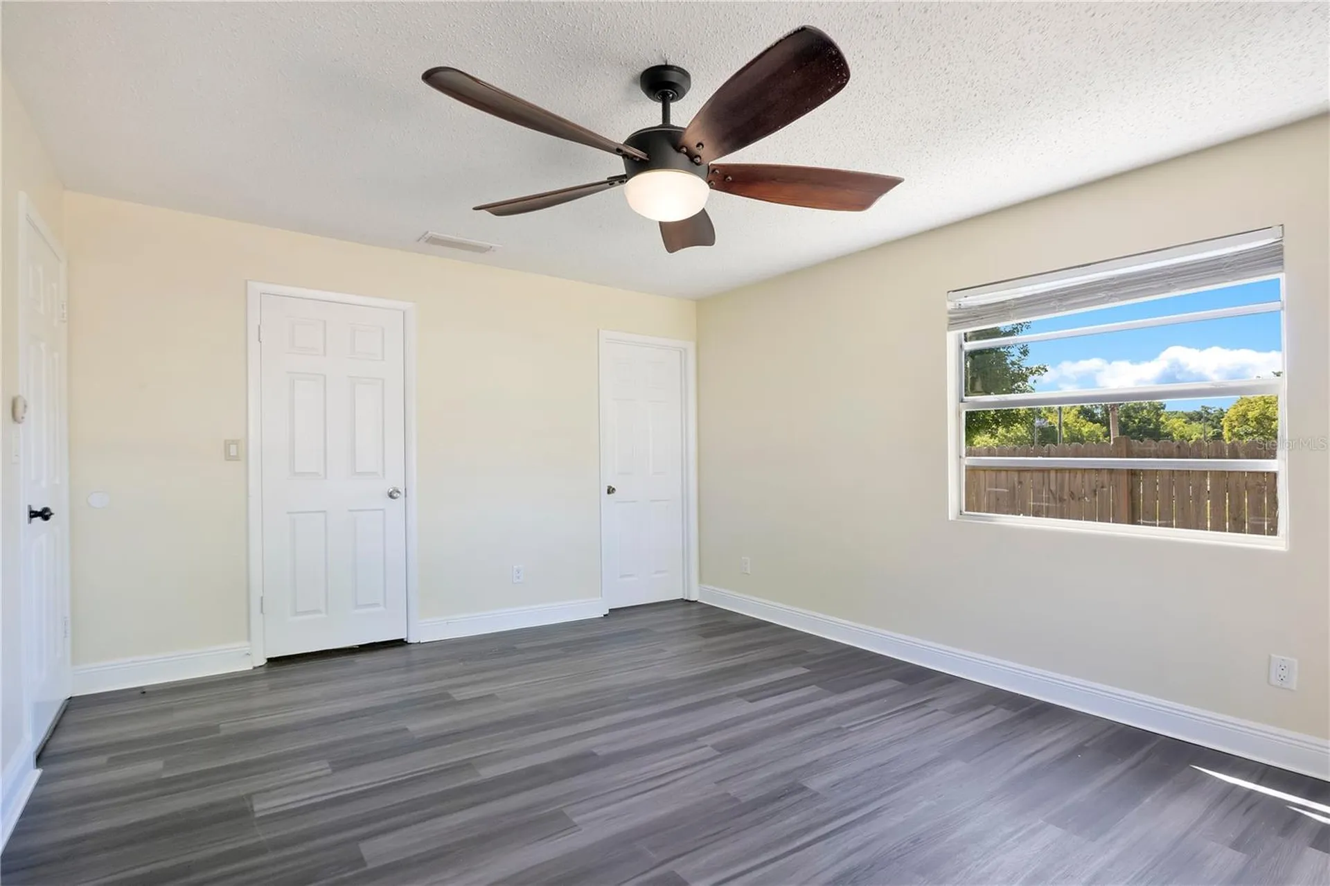 370 N Lake Avenue Apopka FL 32703