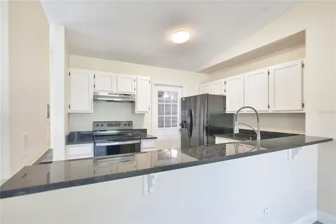 370 N Lake Avenue Apopka FL 32703