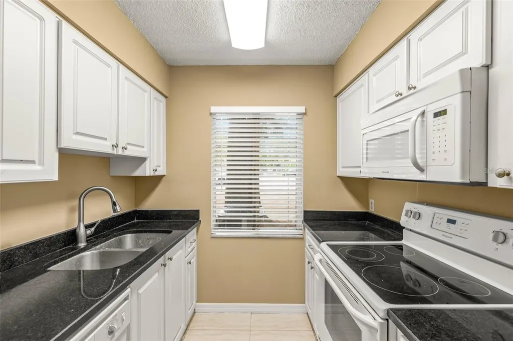 7510 Presley Place Tampa FL 33617